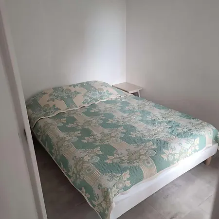 Apartment Grand Large - T3 Proche Dans Un Beau Domaine Avec Piscine Mae-1214 *